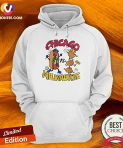 Funny Chicago Cubs Vs Milwaukee Brewers Baseball Hot Dog Cheese Curds Hoodie