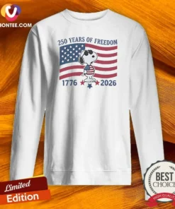 Good Snoopy Wearing Sunglasses 250 Years Of Freedom 1776 2026 Sweatshirt